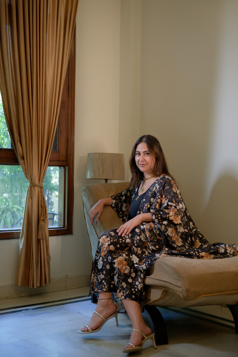 RAAT PRINT CAPE SKIRT SET